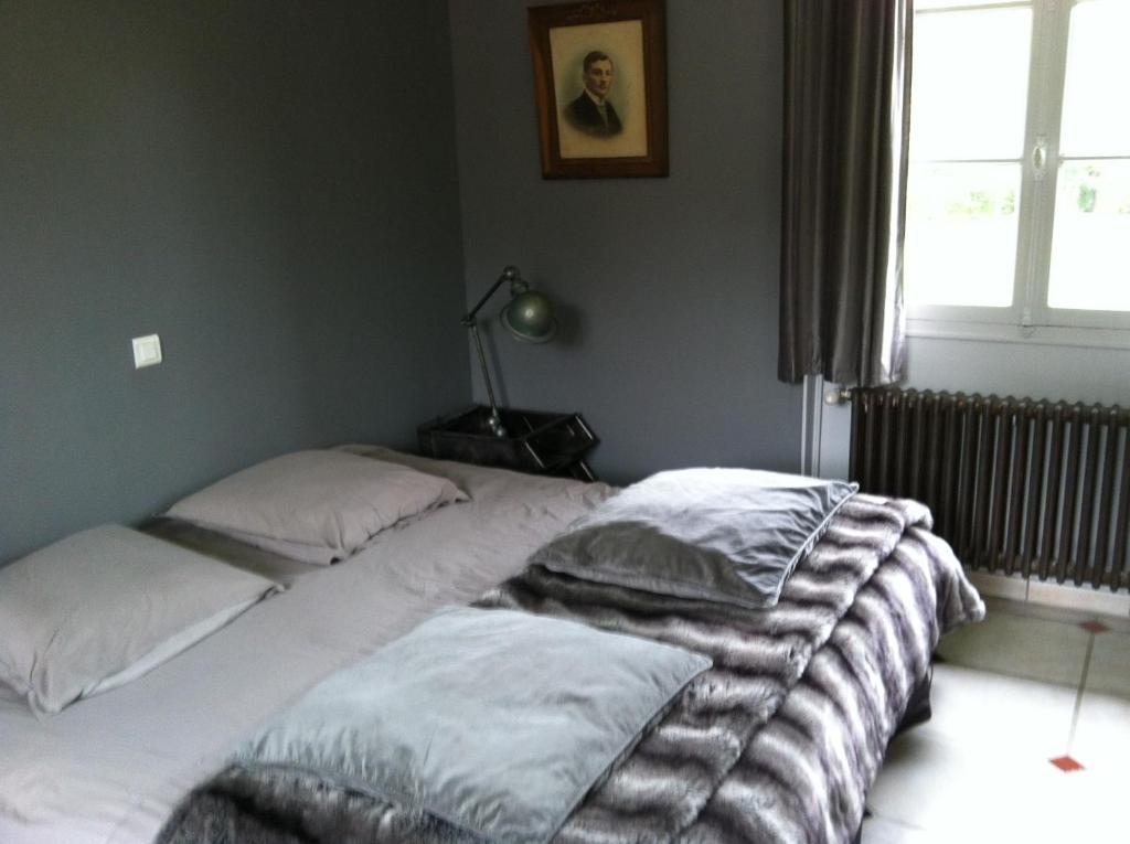 Chambres D'Hotes La Levriere Saint-Denis-le-Ferment Chambre photo