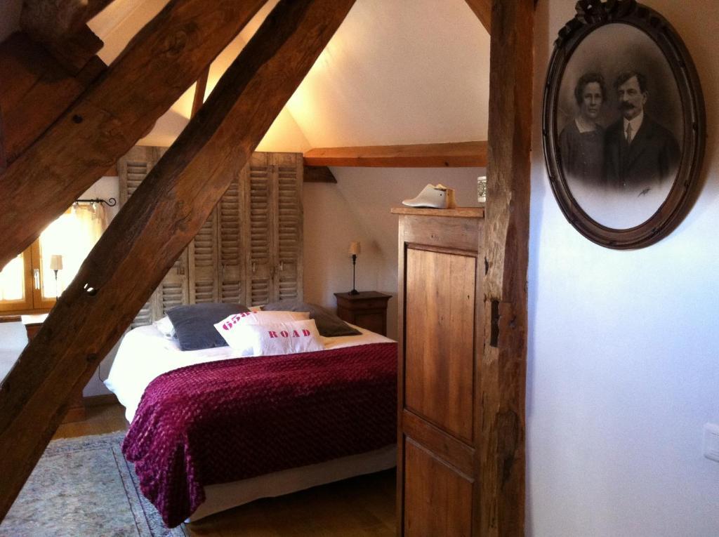 Chambres D'Hotes La Levriere Saint-Denis-le-Ferment Chambre photo